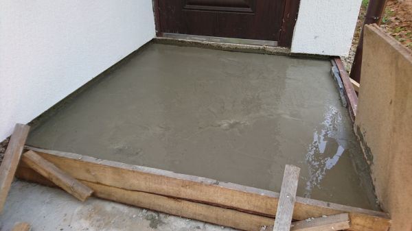Entryway Concrete Repair in Waxahachie